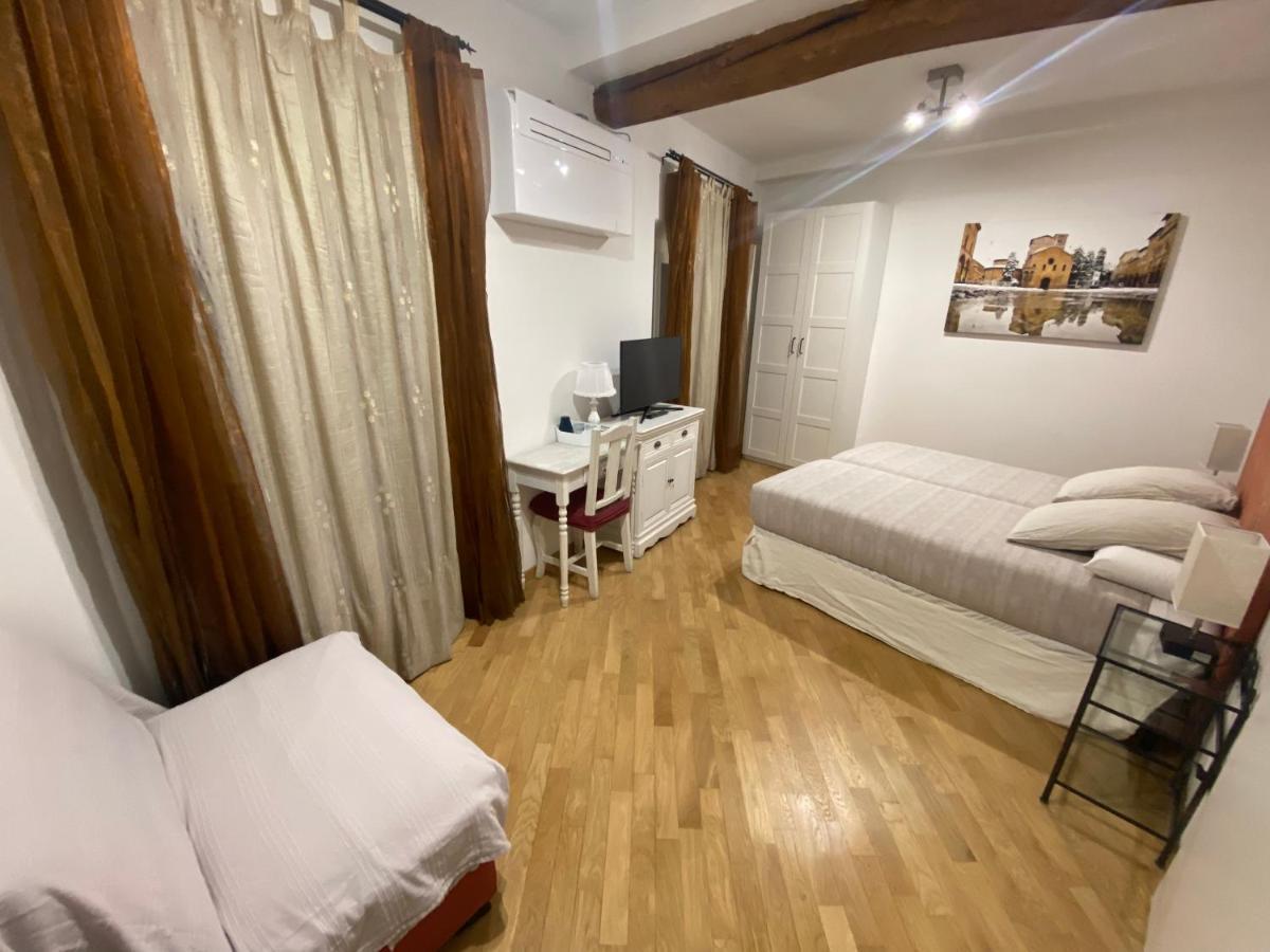 B&B And Home La Piazzetta Della Pioggia Μπολόνια Εξωτερικό φωτογραφία