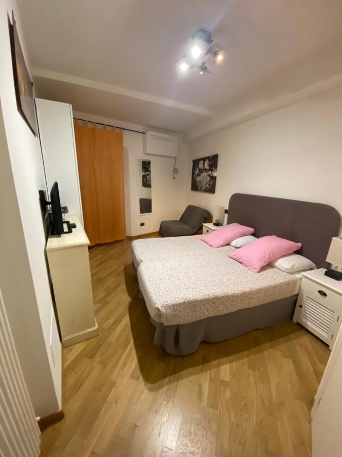 B&B And Home La Piazzetta Della Pioggia Μπολόνια Εξωτερικό φωτογραφία