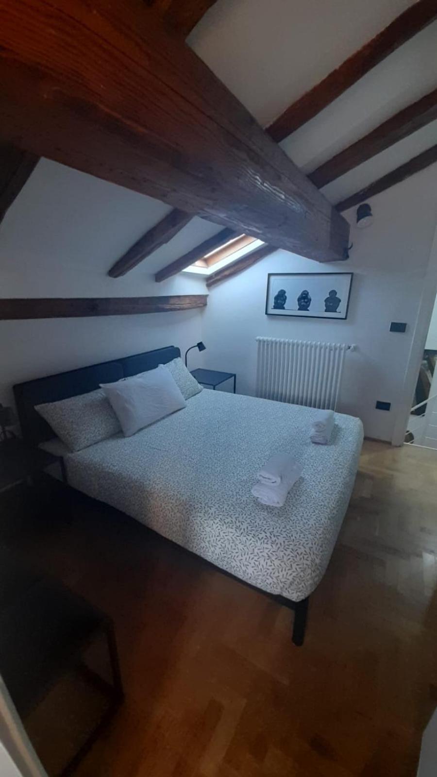 B&B And Home La Piazzetta Della Pioggia Μπολόνια Εξωτερικό φωτογραφία
