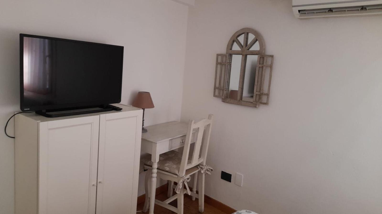 B&B And Home La Piazzetta Della Pioggia Μπολόνια Εξωτερικό φωτογραφία