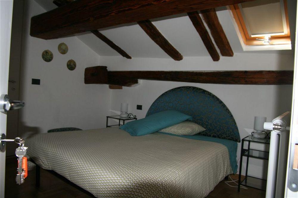 B&B And Home La Piazzetta Della Pioggia Μπολόνια Εξωτερικό φωτογραφία